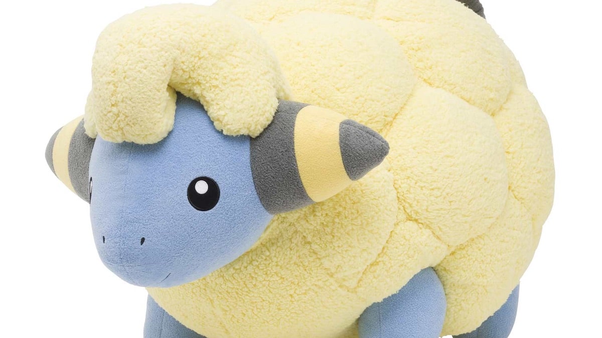 The life size Mareep plushie